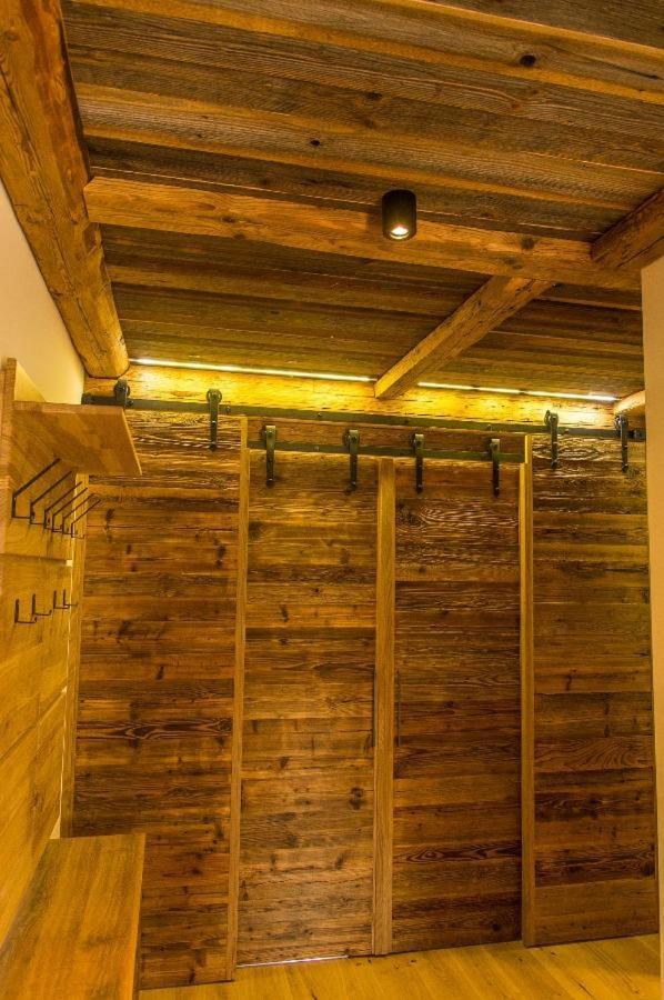 Chalet Am Oelberg Mit Badefass Und Altholzsauna 발드문첸 외부 사진